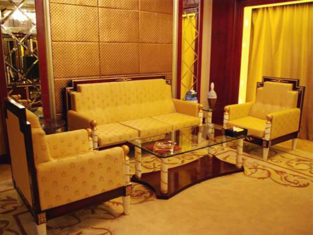 Grand Soluxe Hotel 둔황 외부 사진